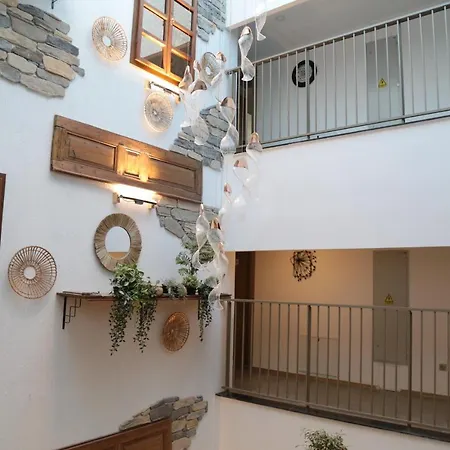 فندق Uno Elegance غولوك