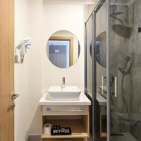 فندق Uno Elegance *