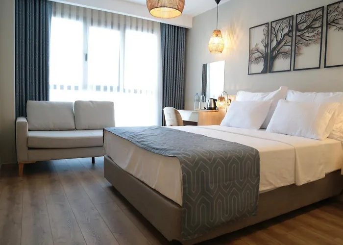 Uno Elegance * Gulluk