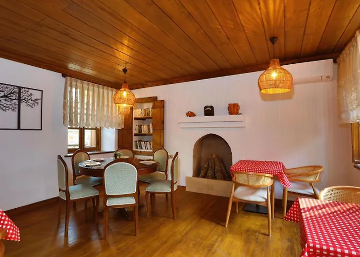 Uno Elegance Hotel Gulluk